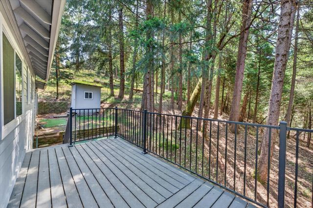 4340 Fairglade Rd, Placerville, CA 95667