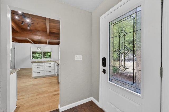 4340 Fairglade Rd, Placerville, CA 95667