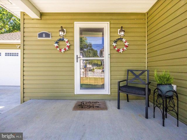 8 3RD AVE, Brunswick, MD 21716