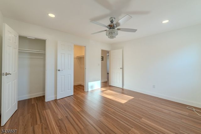 42 York Drive, Edison Twp., NJ 08817