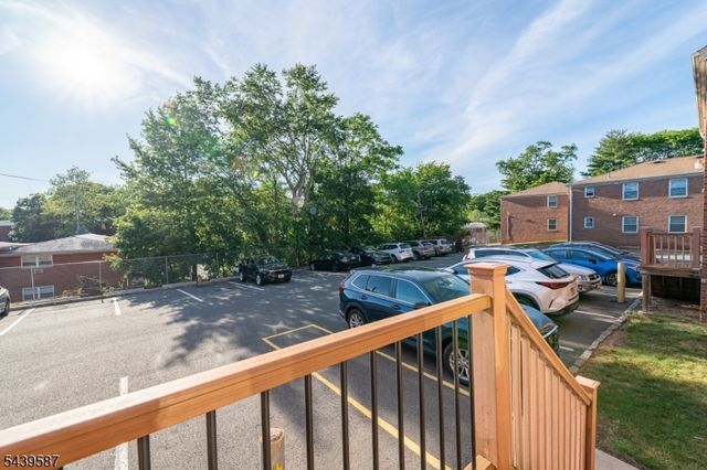 42 York Drive, Edison Twp., NJ 08817