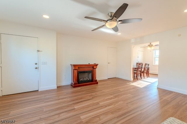 42 York Drive, Edison Twp., NJ 08817