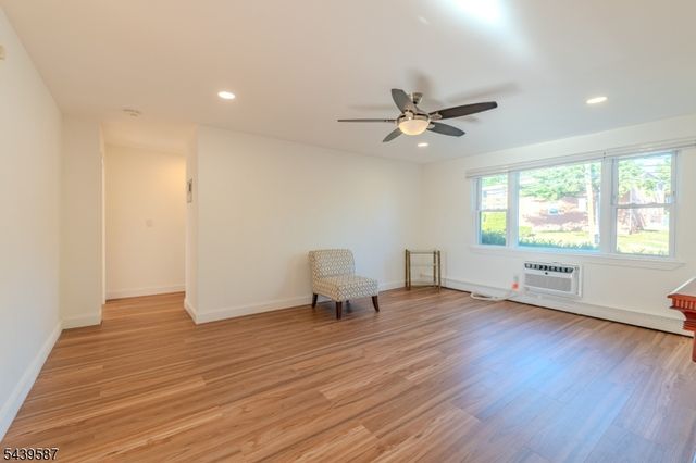 42 York Drive, Edison Twp., NJ 08817