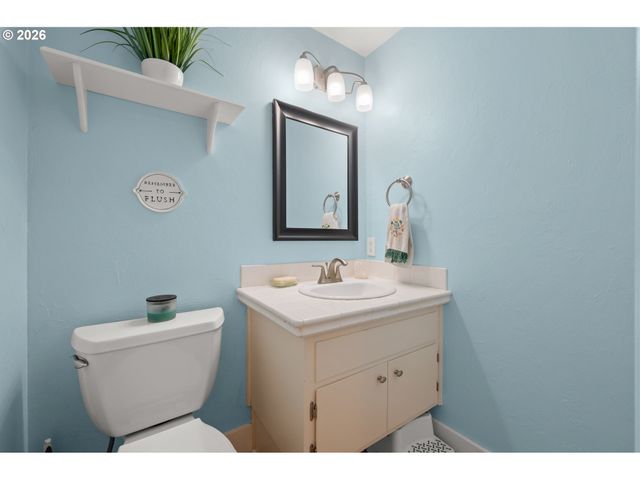 2696 TERRACE VIEW Dr, Eugene, OR 97405
