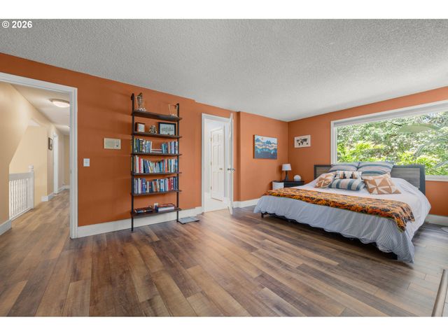 2696 TERRACE VIEW Dr, Eugene, OR 97405