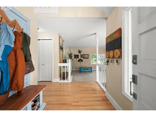 2696 TERRACE VIEW Dr, Eugene, OR 97405