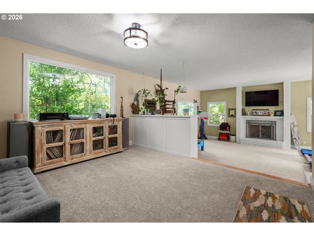 2696 TERRACE VIEW Dr, Eugene, OR 97405