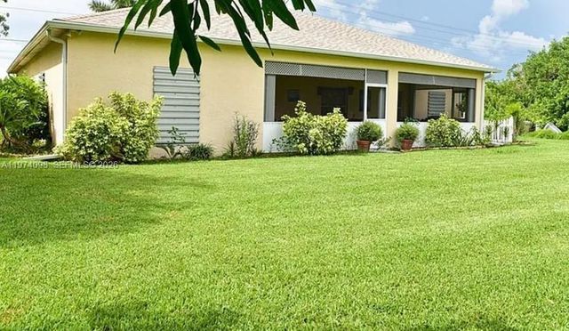 721 Milwaukee Blvd, Lehigh Acres, FL 33974