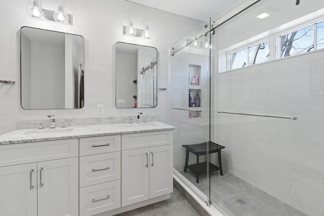 20 Lawrence 2, Wakefield, MA 01880