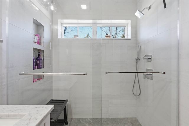 20 Lawrence 2, Wakefield, MA 01880
