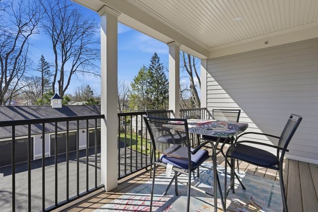 20 Lawrence 2, Wakefield, MA 01880