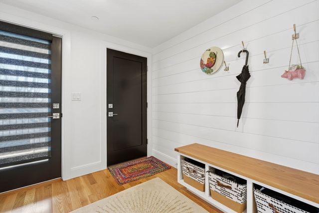20 Lawrence 2, Wakefield, MA 01880
