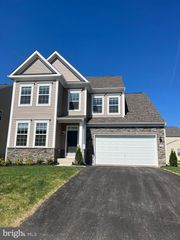 108 STATION TERRACE, Martinsburg, WV 25403