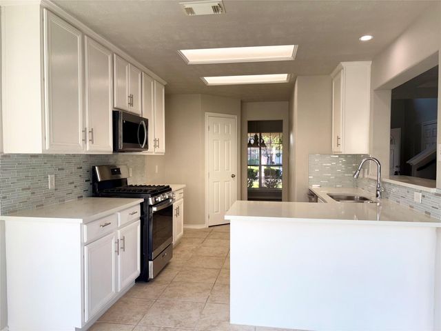 6927 Pheasant Oak Drive, Houston, TX 77083