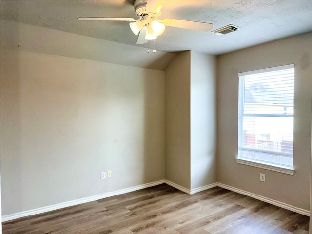 6927 Pheasant Oak Drive, Houston, TX 77083