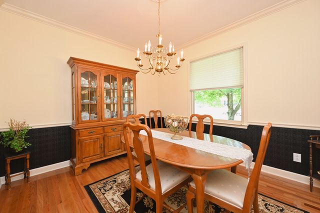 210 The Hollows Ct, Hendersonville, TN 37075