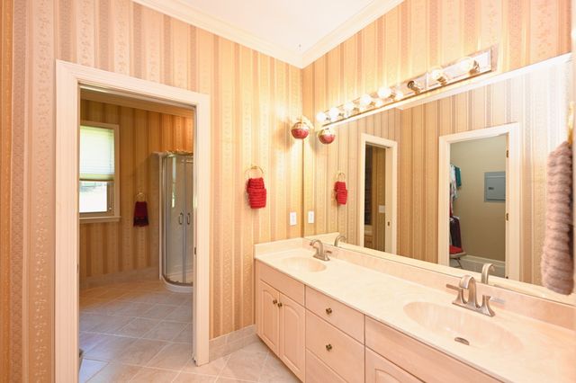 210 The Hollows Ct, Hendersonville, TN 37075