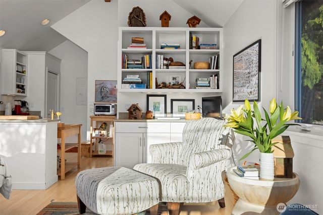 2111 Dellesta Drive, Bellingham, WA 98226