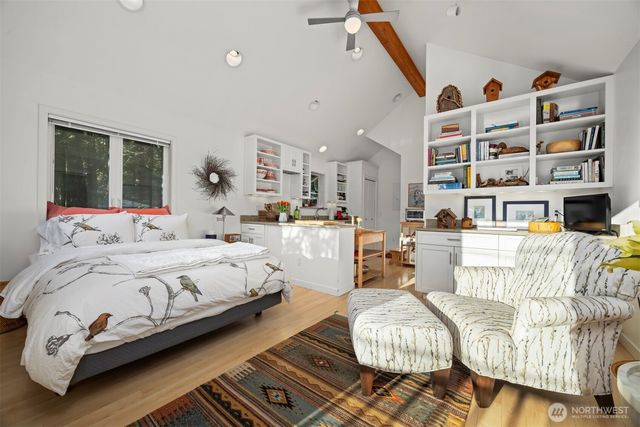 2111 Dellesta Drive, Bellingham, WA 98226