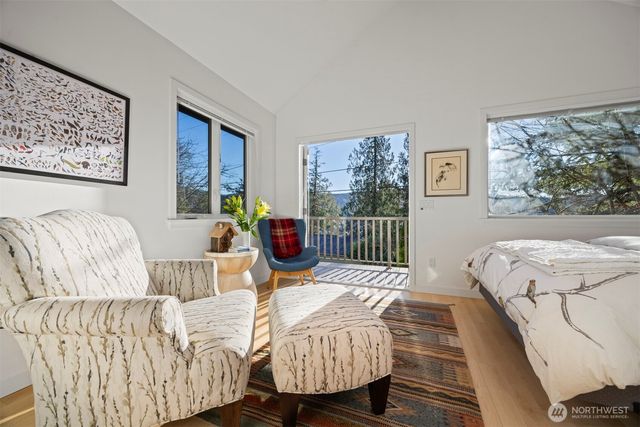 2111 Dellesta Drive, Bellingham, WA 98226