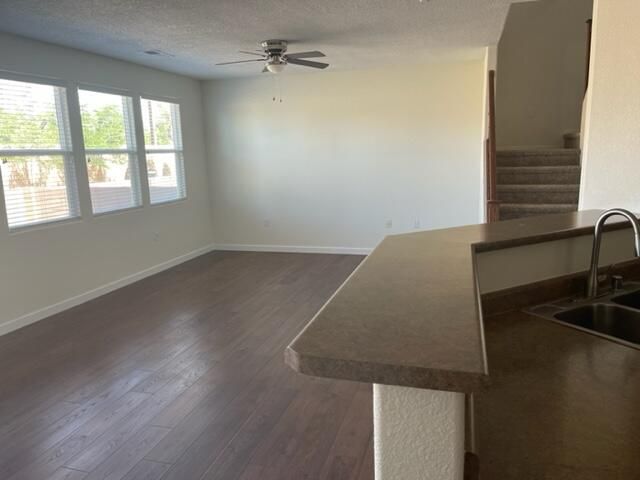 601 Menaul Boulevard NE UNIT 303, Albuquerque, NM 87107