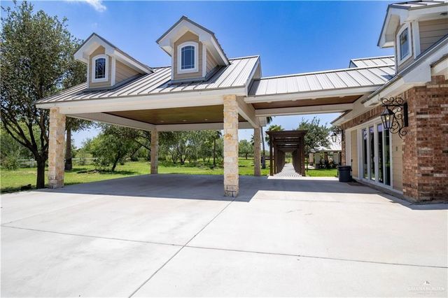 21601 Los Venados Drive, Edinburg, TX 78542