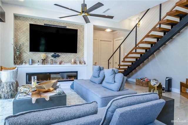21601 Los Venados Drive, Edinburg, TX 78542