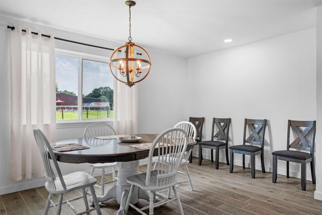 215 Pole Bridge Road, Seagoville, TX 75159