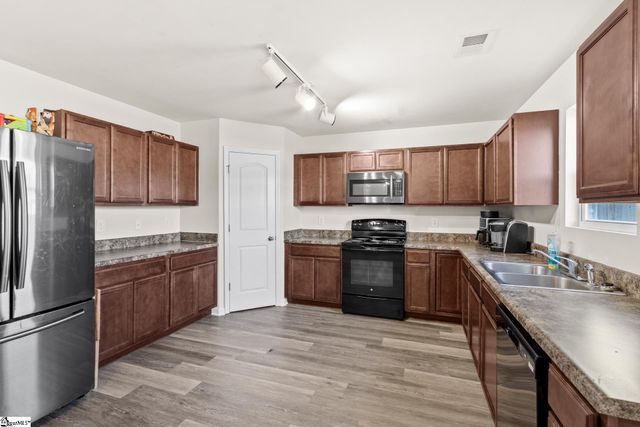 43 Jones Creek Circle, Greer, SC 29650