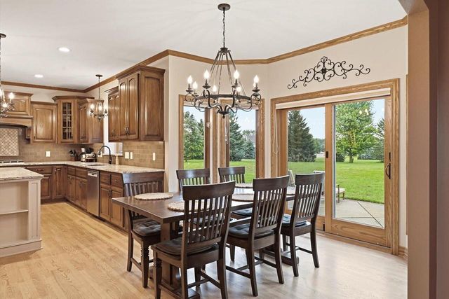W346S9520 Jericho COURT, Eagle, WI 53119