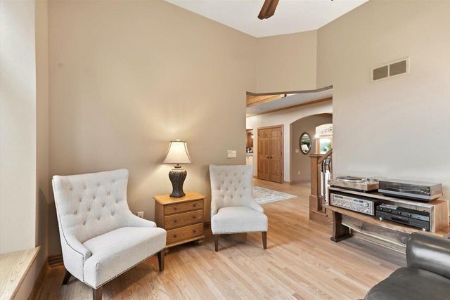 W346S9520 Jericho COURT, Eagle, WI 53119