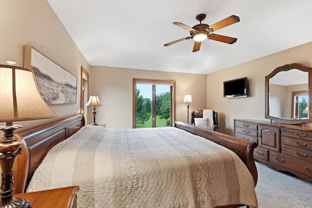 W346S9520 Jericho COURT, Eagle, WI 53119