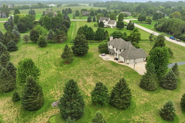 W346S9520 Jericho COURT, Eagle, WI 53119