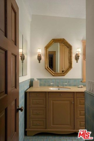 549 HOT SPRINGS Road, Santa Barbara, CA 93108