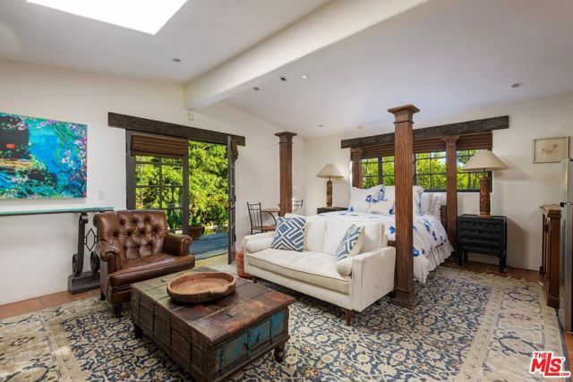 549 HOT SPRINGS Road, Santa Barbara, CA 93108