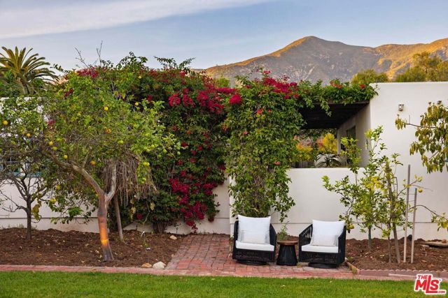 549 HOT SPRINGS Road, Santa Barbara, CA 93108