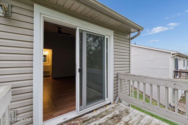 710 Hilltop Lane, Toledo, OH 43615