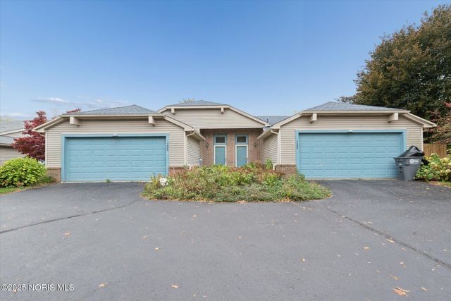 710 Hilltop Lane, Toledo, OH 43615