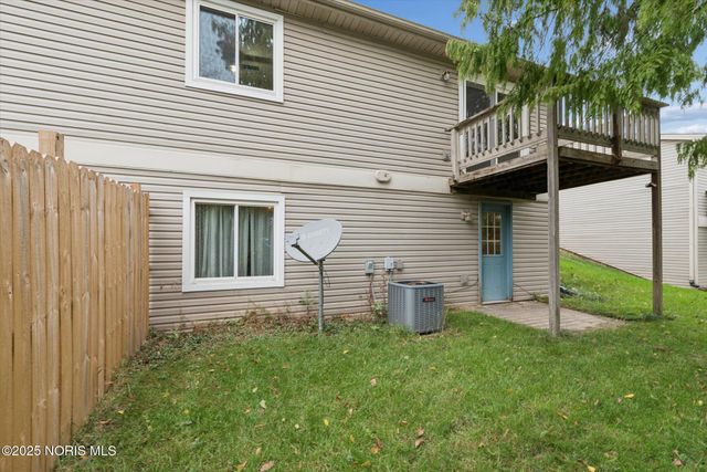 710 Hilltop Lane, Toledo, OH 43615