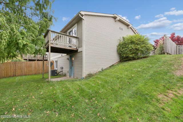 710 Hilltop Lane, Toledo, OH 43615