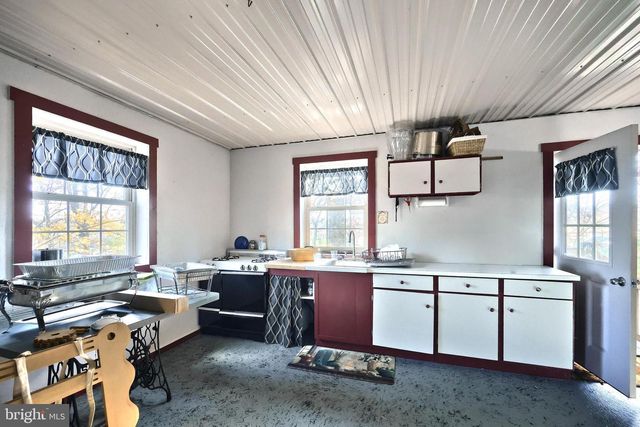 798 GORAM RD, Brogue, PA 17309