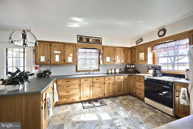 798 GORAM RD, Brogue, PA 17309