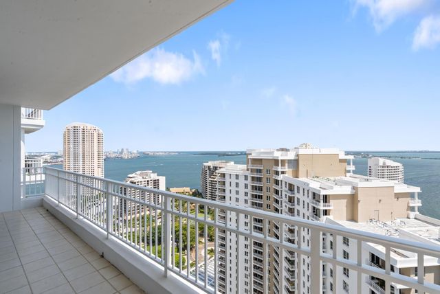 801 Brickell Key Blvd 2903, Miami, FL 33131