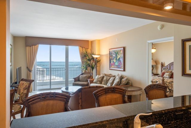 801 Brickell Key Blvd 2903, Miami, FL 33131