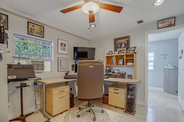 8599 W Cypress Springs Road, Lake Worth, FL 33467