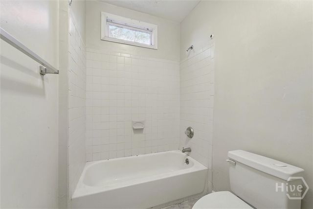 818 W 37th Street, Savannah, GA 31415