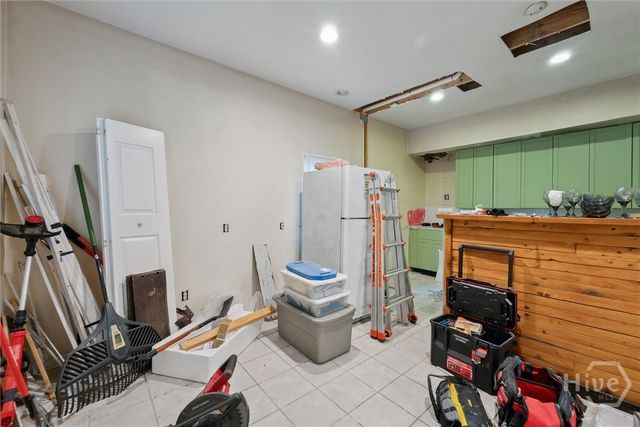 818 W 37th Street, Savannah, GA 31415