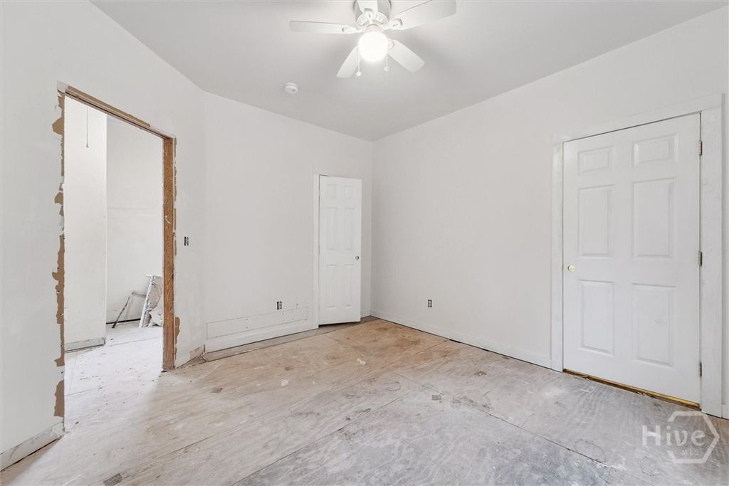 Image 21 of property listing at 818 W 37th Street, Savannah, GA 31415