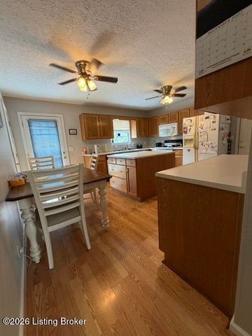 161 River Trace, Shepherdsville, KY 40165
