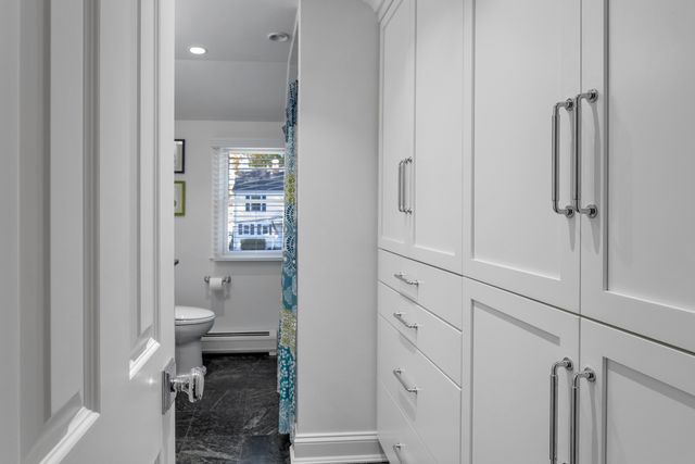 30 Lindsey Avenue, Stamford, CT 06905